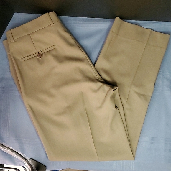 Gala Pure New Wool Men's Pleated Trousers - Size W34 L31 (can be lengthened) - Picture 2 of 10